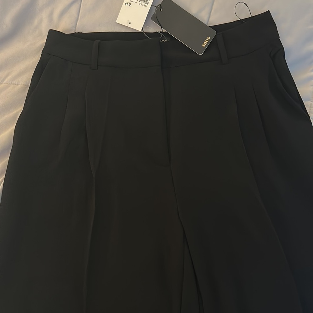 Black Trousers, Forever 21 Size Small, NWT